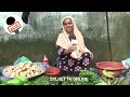বউবাজার ব্যতিক্রমী একটি বাজার ওই বাজারটিতে কেতা ও বিক্রেতা উভয় নারী সিলেট  মাছিমপুর এলাকায় ✍️