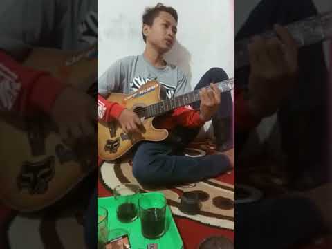 Surat cinta untuk starla (cover johan)