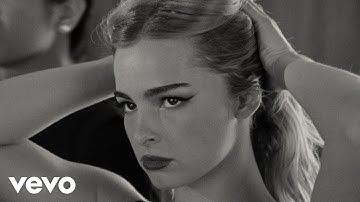Addison Rae - Times Like These (Official Video)