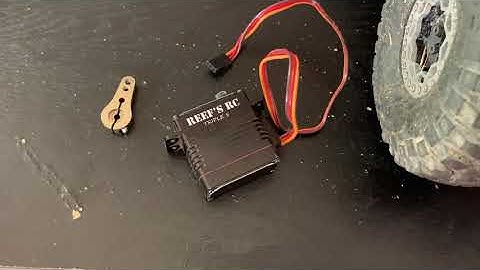 Axial SCX10 iii Gladiator steering servo replacement