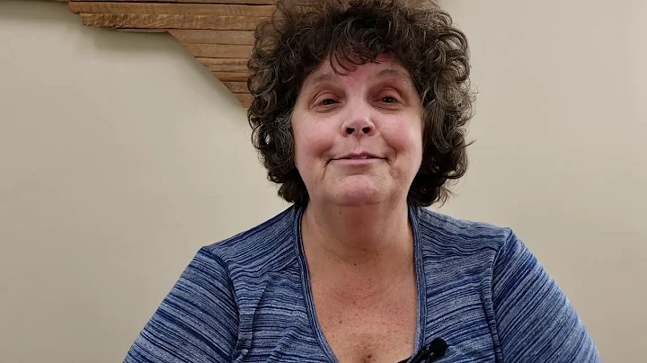 Linda Spivey Reviews Viva Med | Dr Chris Lacroix |...