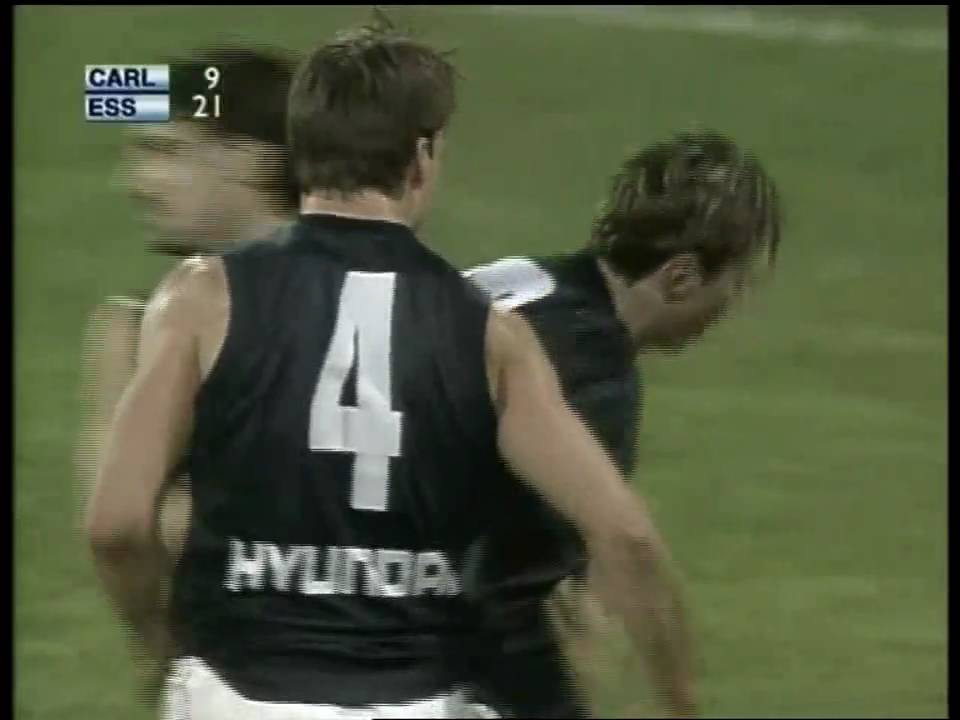 Ryan Houlihan terrific crumbing goal: R20 2000