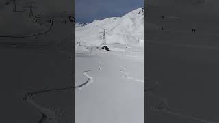 snow powder on the French side of La Thuile