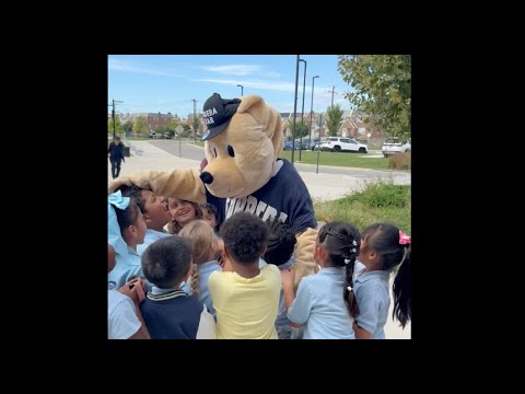 Jared Solomon and the Barbera Bear Backpack Tour @ Solis cohen Elementary school 2025