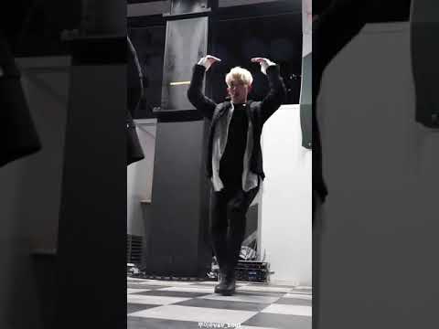180127 VAV(브이에이브이) - 예쁘다고(Gorgeous) 지우 직캠(ZIU Fancam)