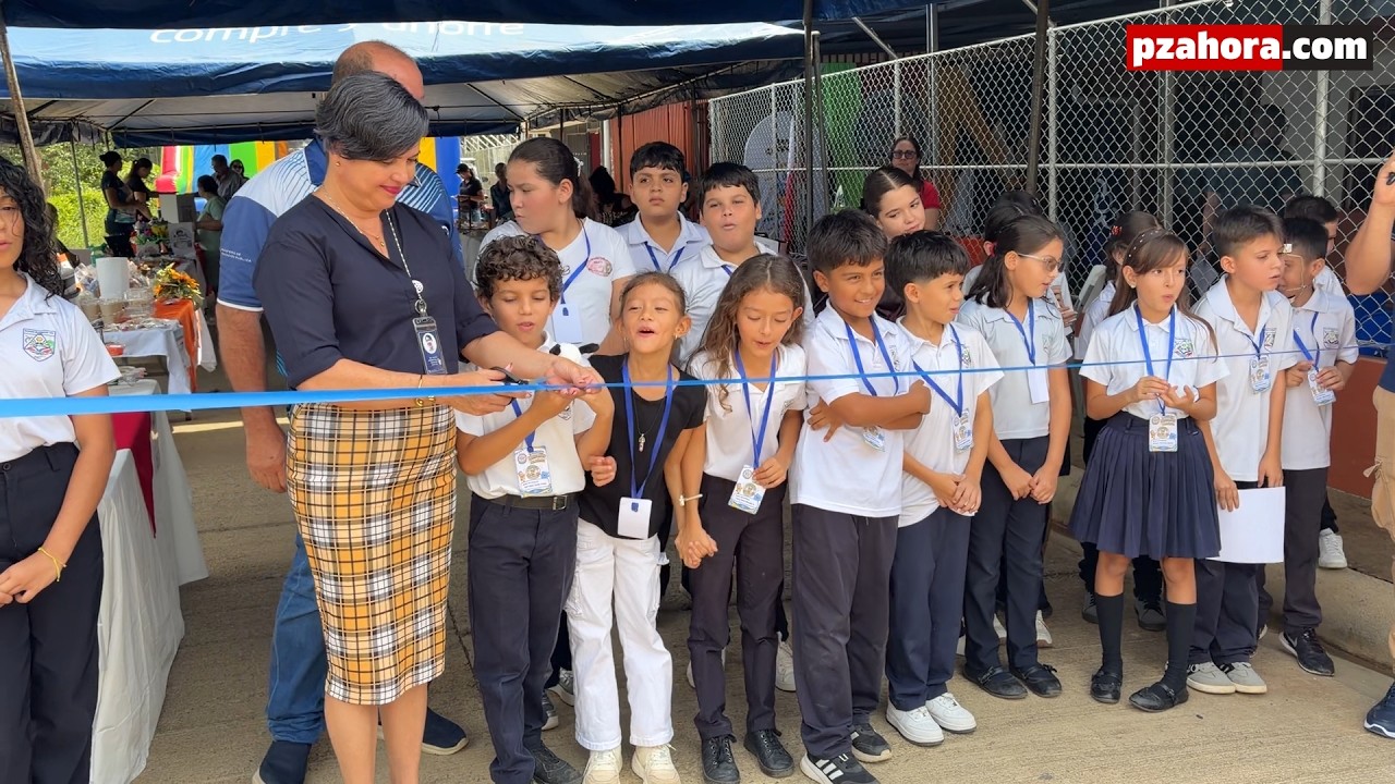 Escuela de Mollejones de Pérez Zeledón realizó su Mercadito Cooperativo