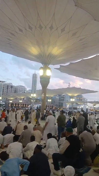 **'Masjid an-Nabawi in Madina is the Prophet's ﷺ 🕌 #madina