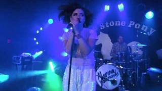Marina and the Diamonds - Outsider screenshot 5