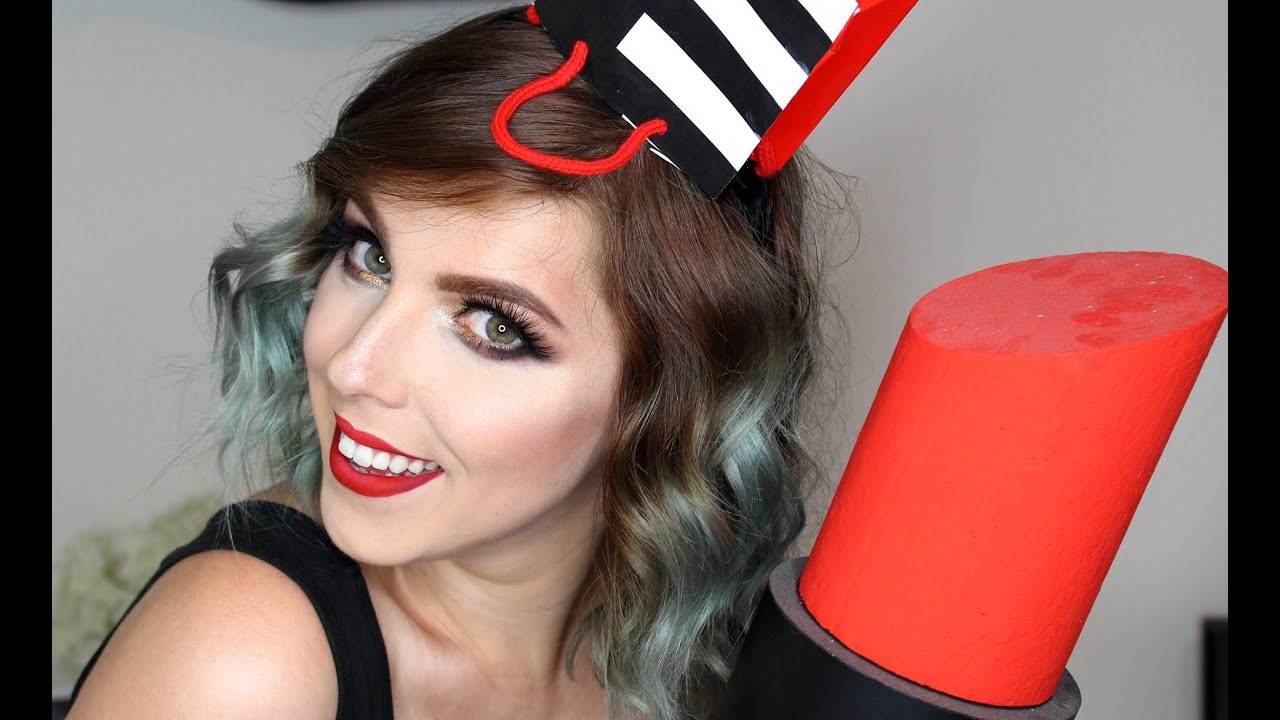 Milovník Makeupu Halloween Tutorial na Poslední Chvíli