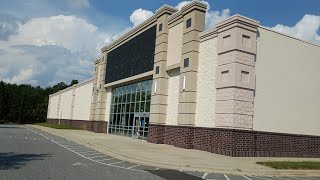 I Discovered The ABANDONED BED BATH & BEYOND.... Hickory, North Carolina