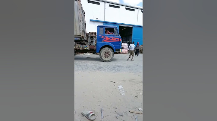 OLD ITALIAN TRUCK AT WORK IMMORTALI CAMION FIAT 682 T2 AL LAVORO IN SOMALIA NEL 2022