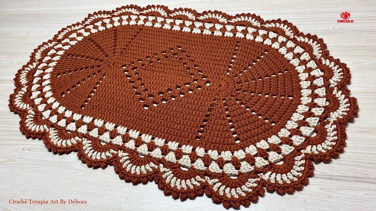 Tapete Oval  Jogo de Banheiro Tâmara em Crochê
