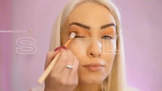 Eyeshadow Palette - Ultra-Blendable & Highly Pigmented 9 Shades - Velvet Texture