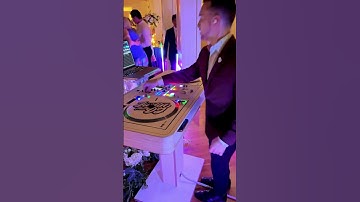 Mixing the original song into a Remix 😉#dj #weddingdj #pioneerdj #seratodj #dallasdj