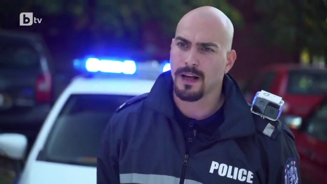 Помощ 112 Баща отвлича детето си