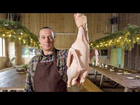 Видео: Как легко разделать тушку гуся, чтобы приготовить много разных блюд