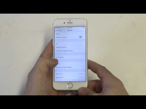 Video: Hoe om die skermzoom op 'n iPhone aan te pas: 11 stappe (met foto's)