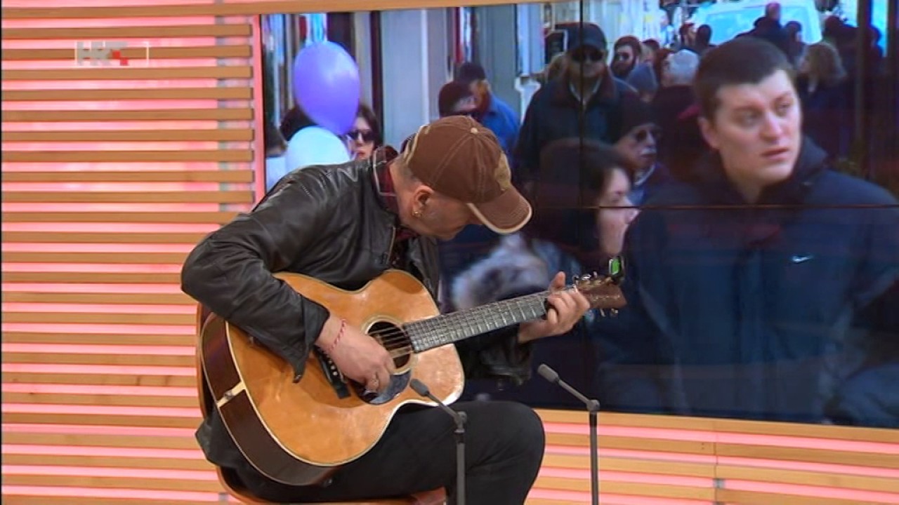 Vlatko Stefanovski - Live -HRT - Makedonsko Devojče-Subotom Ujutro -07.03.2015.