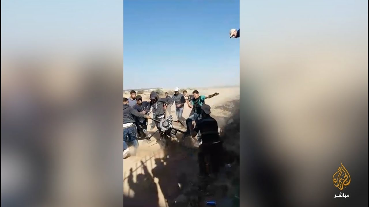 متظاهرون في غزة يسيطرون على طائرة مُسّيرة إسرائيلية