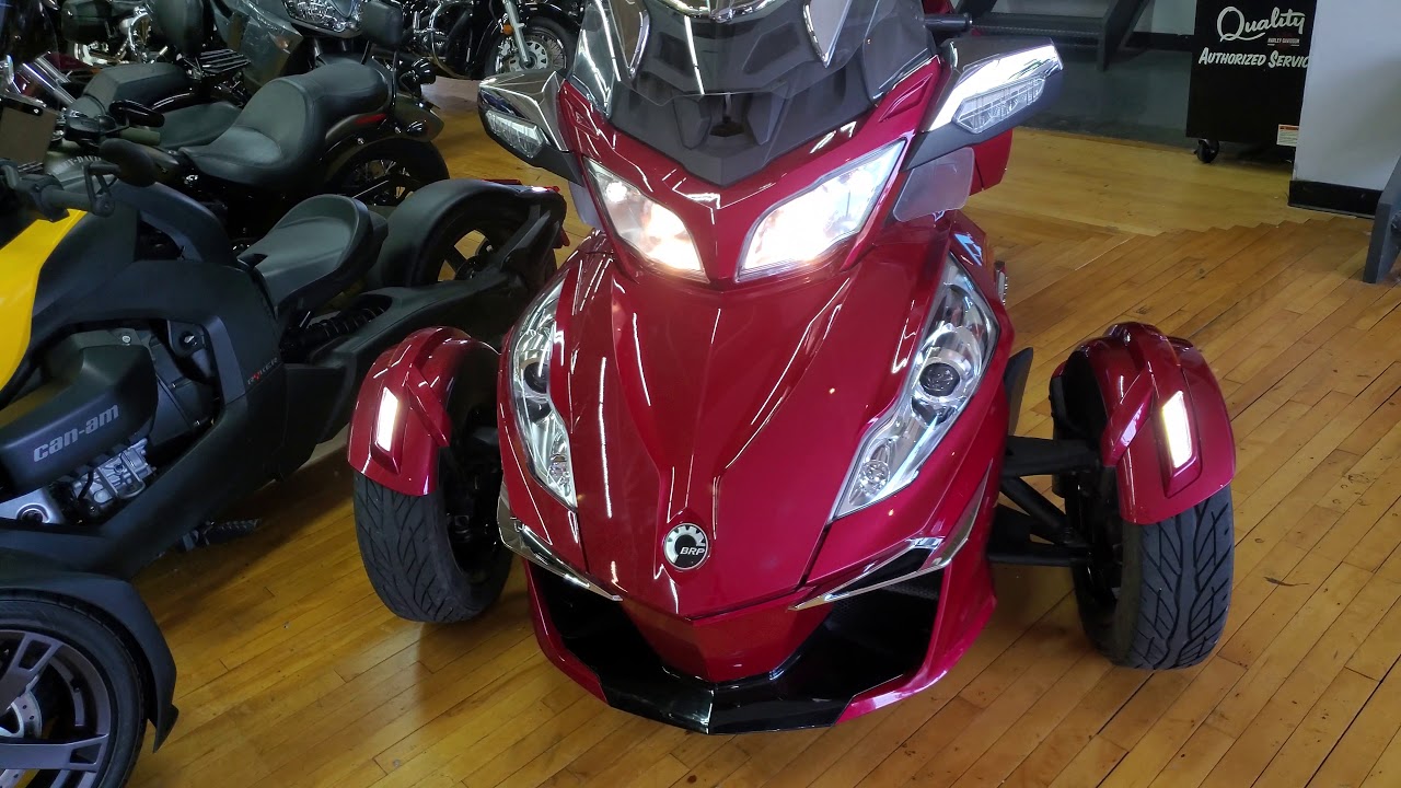 can am spyder on 22s