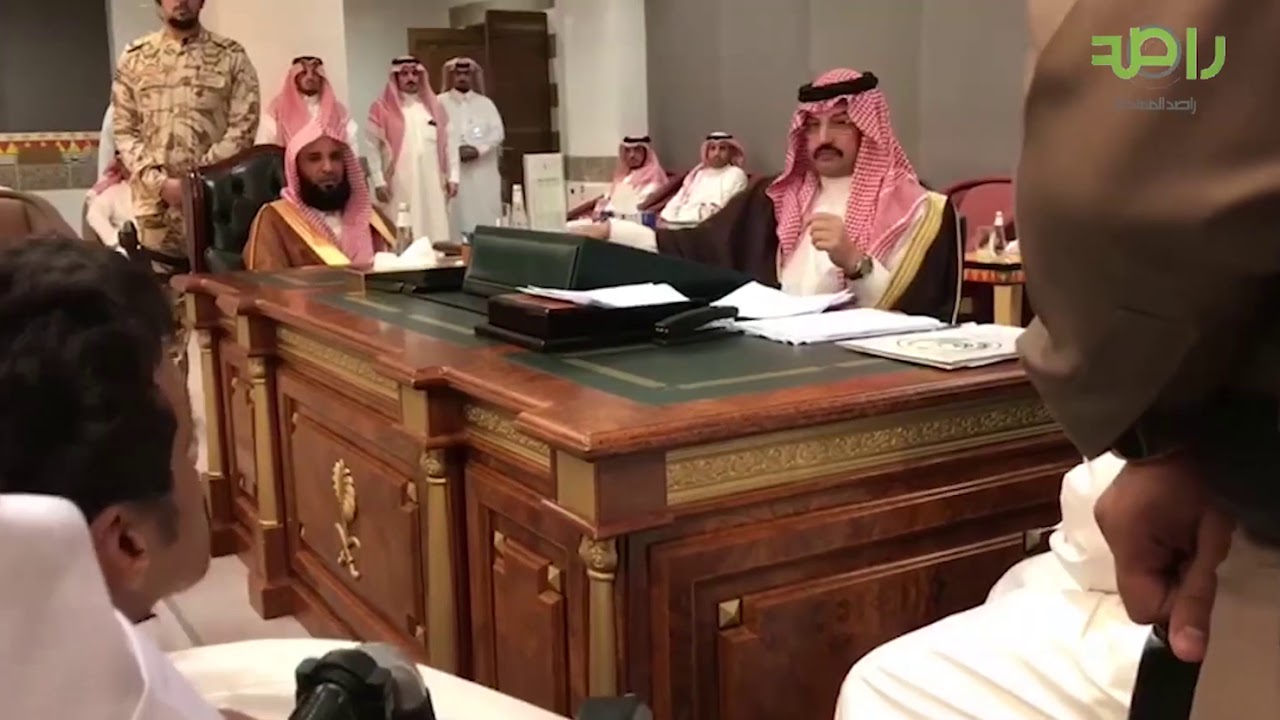 موقف إنساني للأمير تركي بن طلال آل سعود أمير منطقة عسير مع أحد المواطنين من ذوي الإحتياجات الخاصة