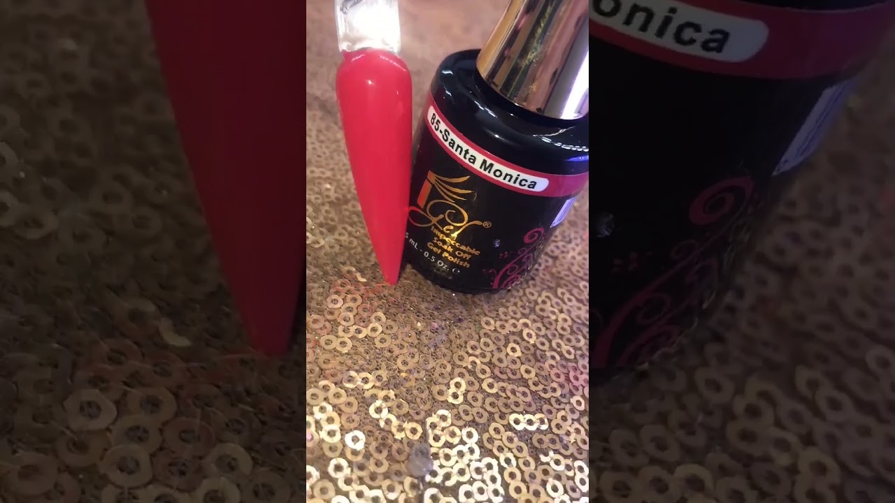 Vibrant shades & nail art inspiration 