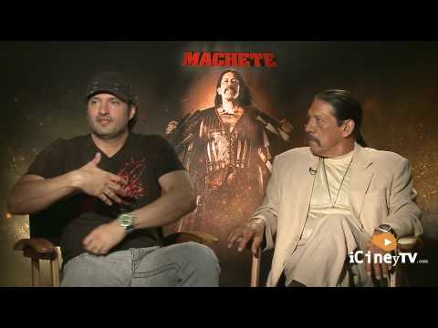 Robert Rodriguez y Danny Trejo from MACHETE with Edgardo Ochoa - iCineyTV.com