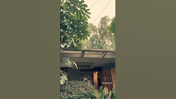 Toko Buku Unik di Bandung “Kineruku”