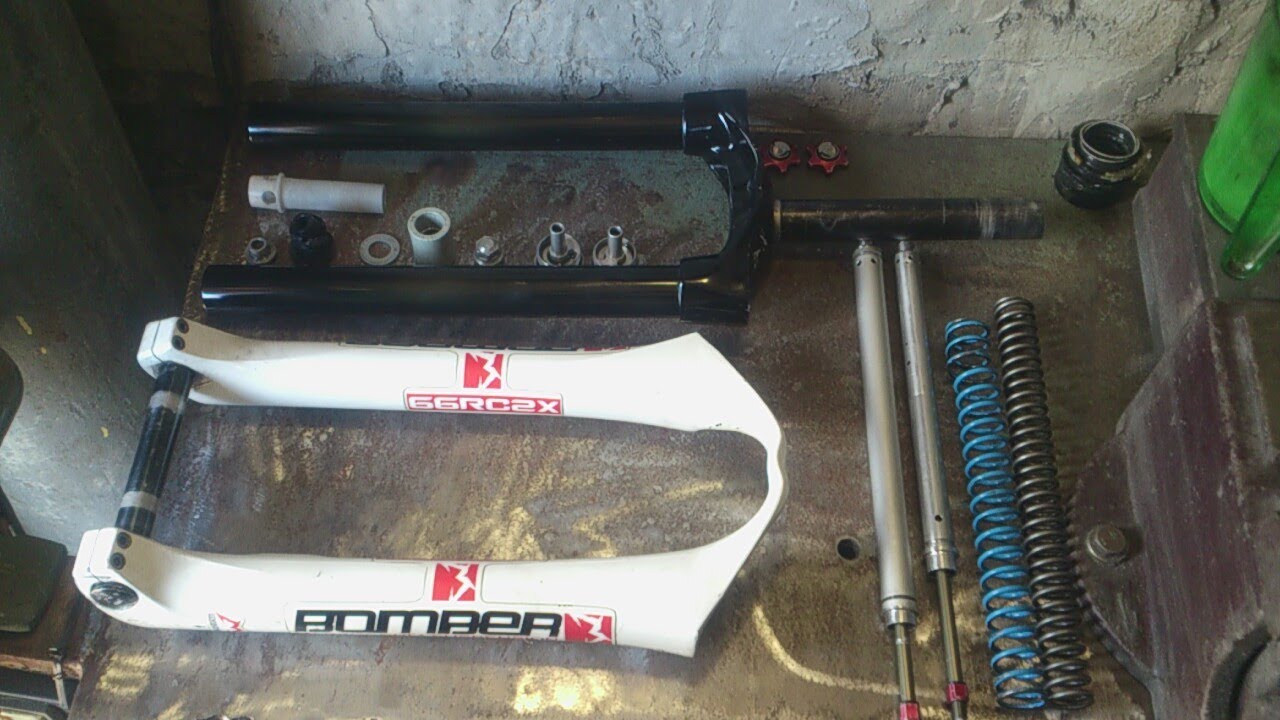 Дефектовка Marzocchi 66 rc2x. Куда смотреть в сильно подержаных вилках