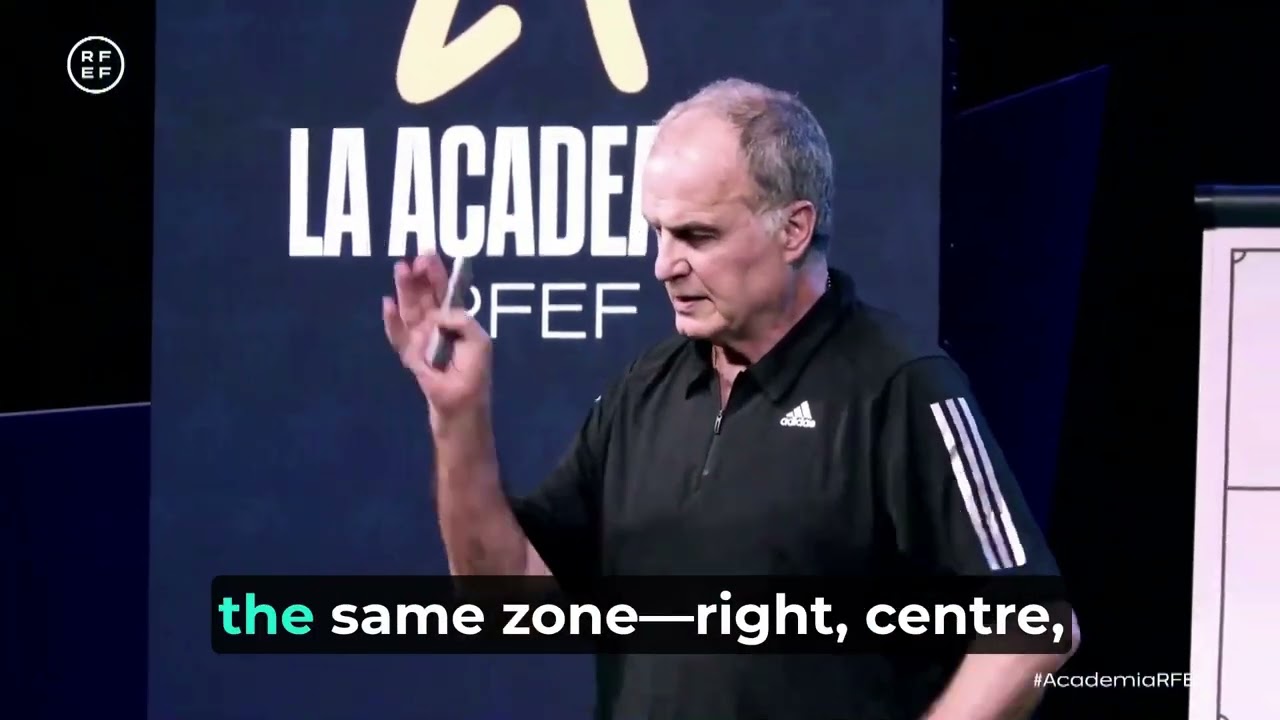 Marcelo Bielsa on why and how his teams try to attack in a 3-3-1-3 (RFEF 2025)