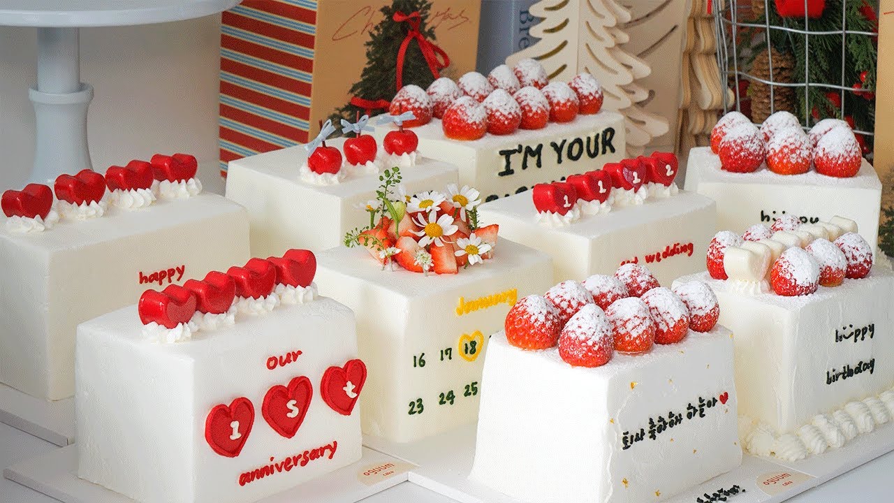 딸기케이크에 레터링, 하트 초콜릿 그리고 생화를 곁들인... 토핑추추추가 커스텀케이크 Strawberry Lettering Flower cake