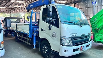 Xe cẩu cũ - Hino XZU720L đời 2020 gắn cẩu Tadano 3 tấn, 5 khúc