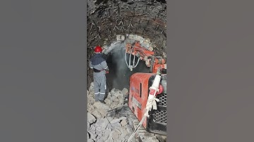 Please trust our demolition robot if your rotary kiln has demolition needs.