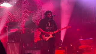 Celebrity Leon Thomas - MUTT | Mutts Don't Heel Tour | Live at The Fillmore Philadelphia Profile