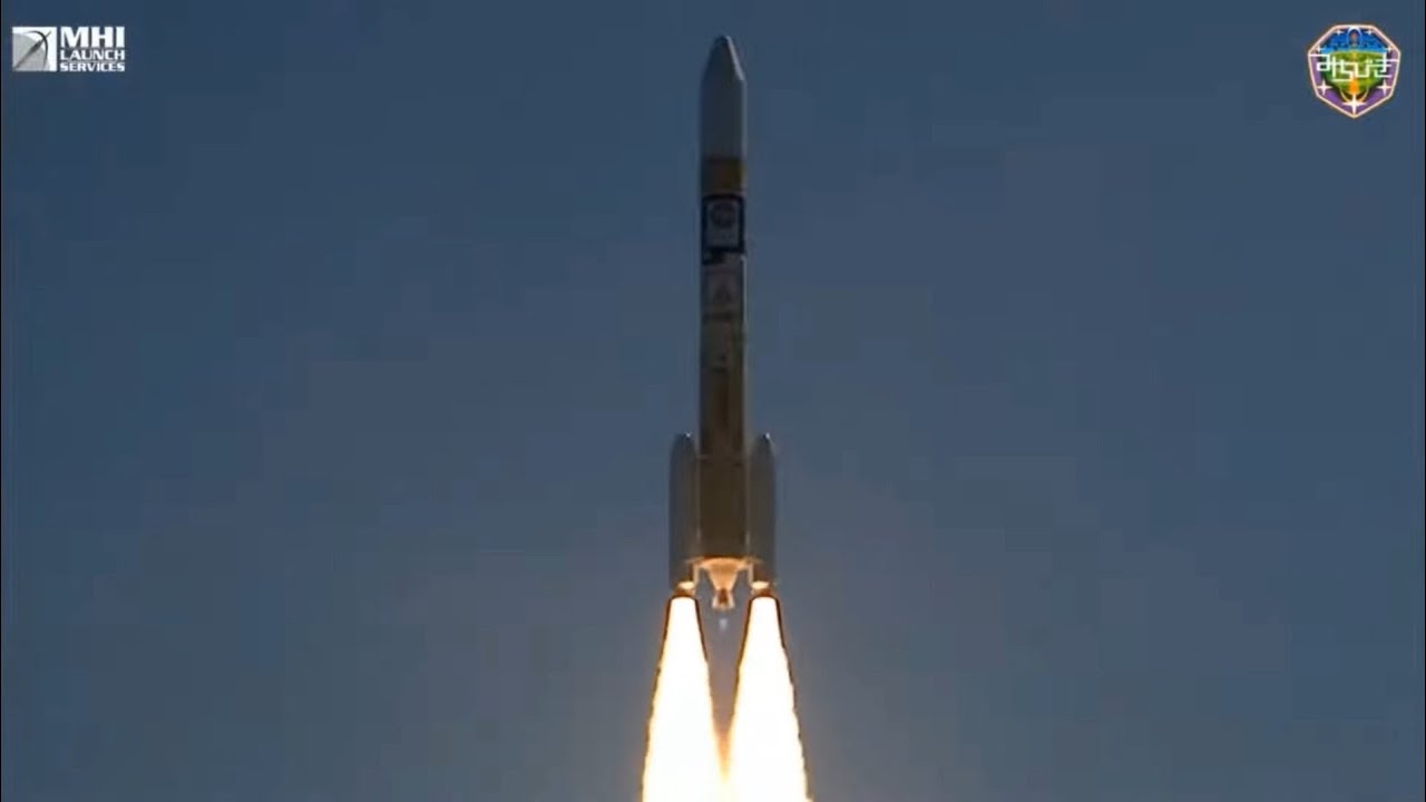Japan H-2A rocket launches the most advanced navigation satellite - YouTube