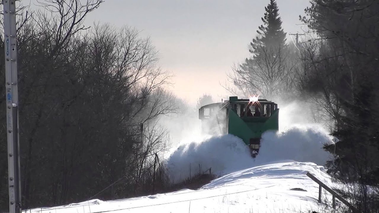 NB Southern Railway Spreader at Westfield Beach Feb 10 YouTube