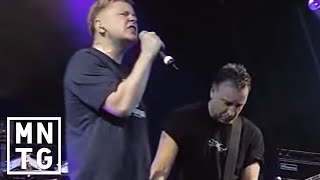 New Order - Bizarre Love Triangle Resimi