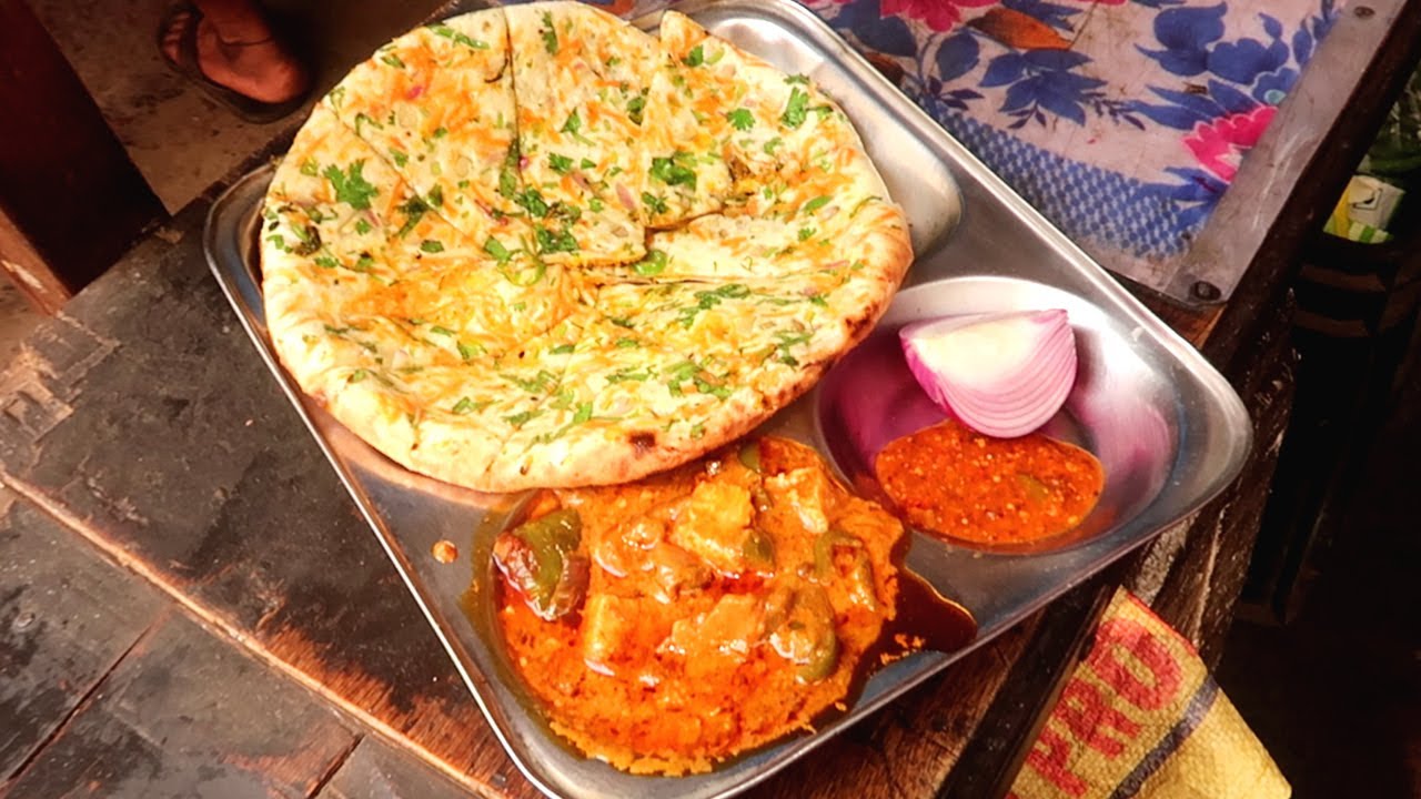 $ 0.27 Masala Kulcha with Kadai Paneer | Cheapest Street Food | Kolkata Street Food | Bara Bazar | Street Food Zone