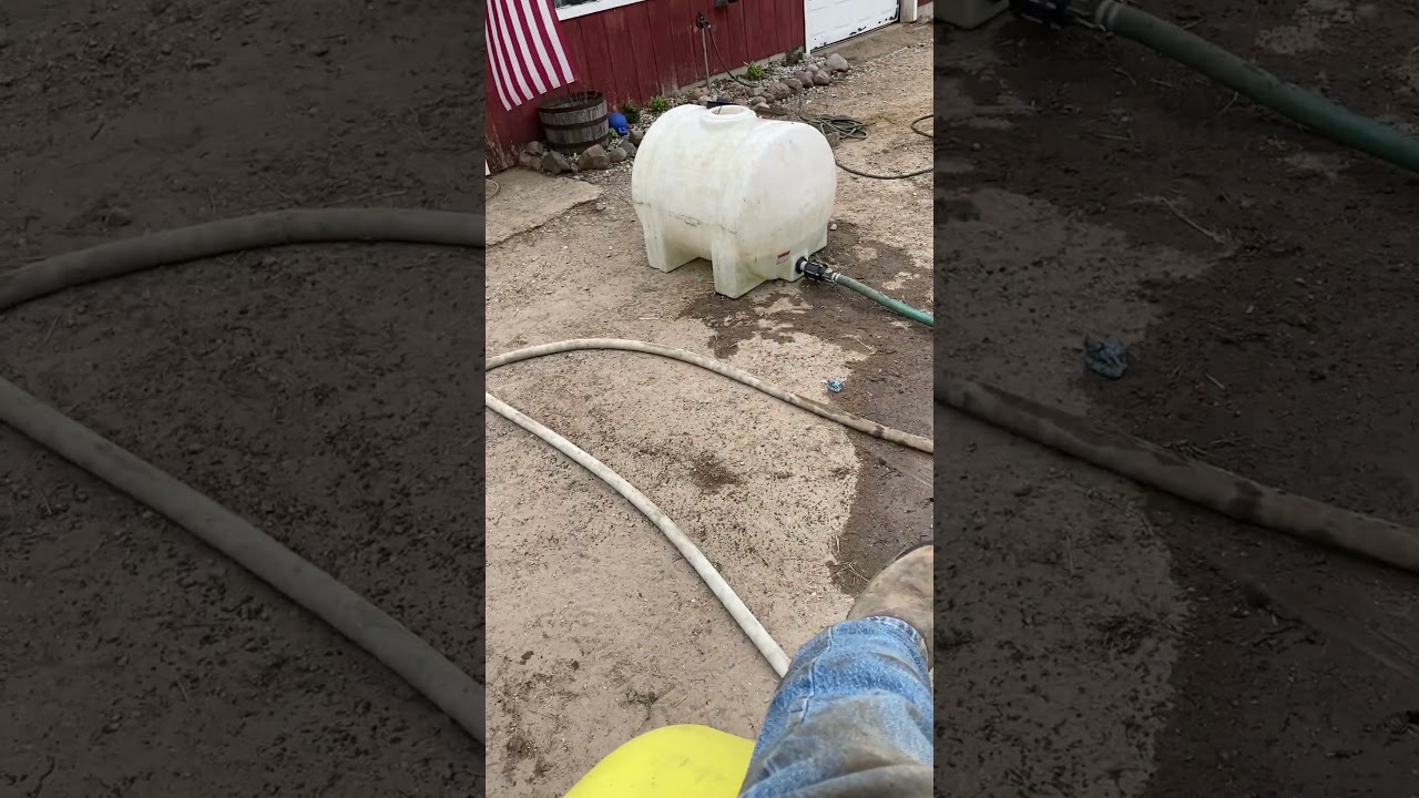Spraying liquid fertilizer on hay fields !