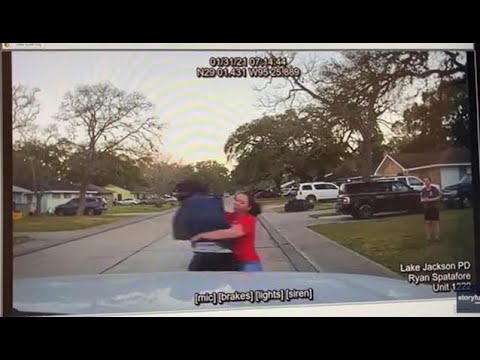 VIDEO: Texas mom tackles man suspected of peeping in daughter's bedroom window
