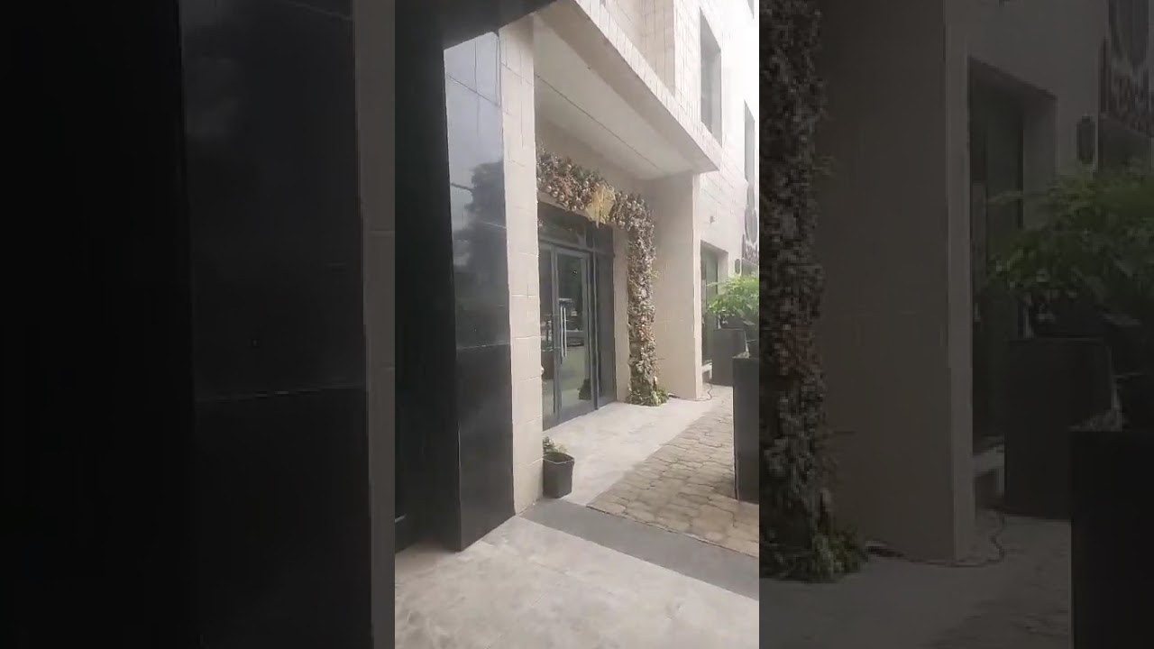 Discovering Starland Hotel in Douala 