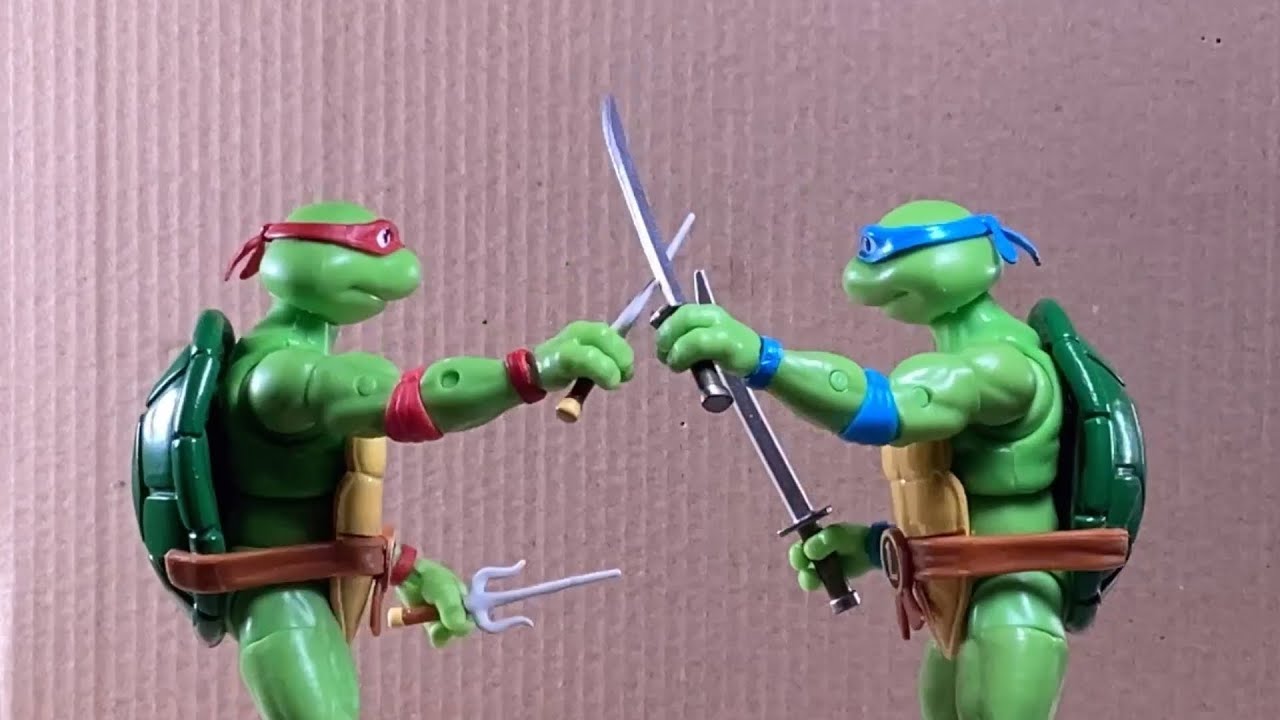 TMNT Multiversal Mayhem S1 Intro | Stop Motion 