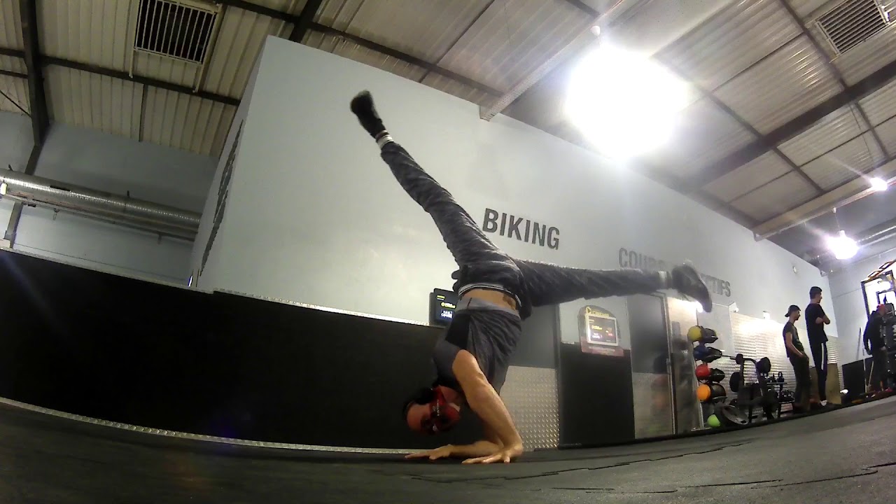 BREAKDANCE ÉVOLUTION #7 châtelet Les Halles Franconville herblay ...
