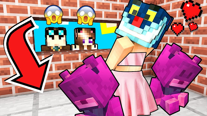 SPIO ALEX CHE SI FA LE COCCOLE DA SOLO SU MINECRAFT!!