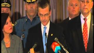 Raw Video - FBI News Conference on Boston Bombings Suspects