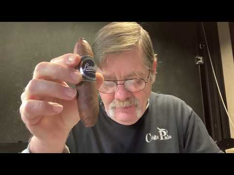 JFR LUNATIC LOCOS CIGAR REVIEW