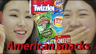 Korean girls taste American snacks (ENG sub)