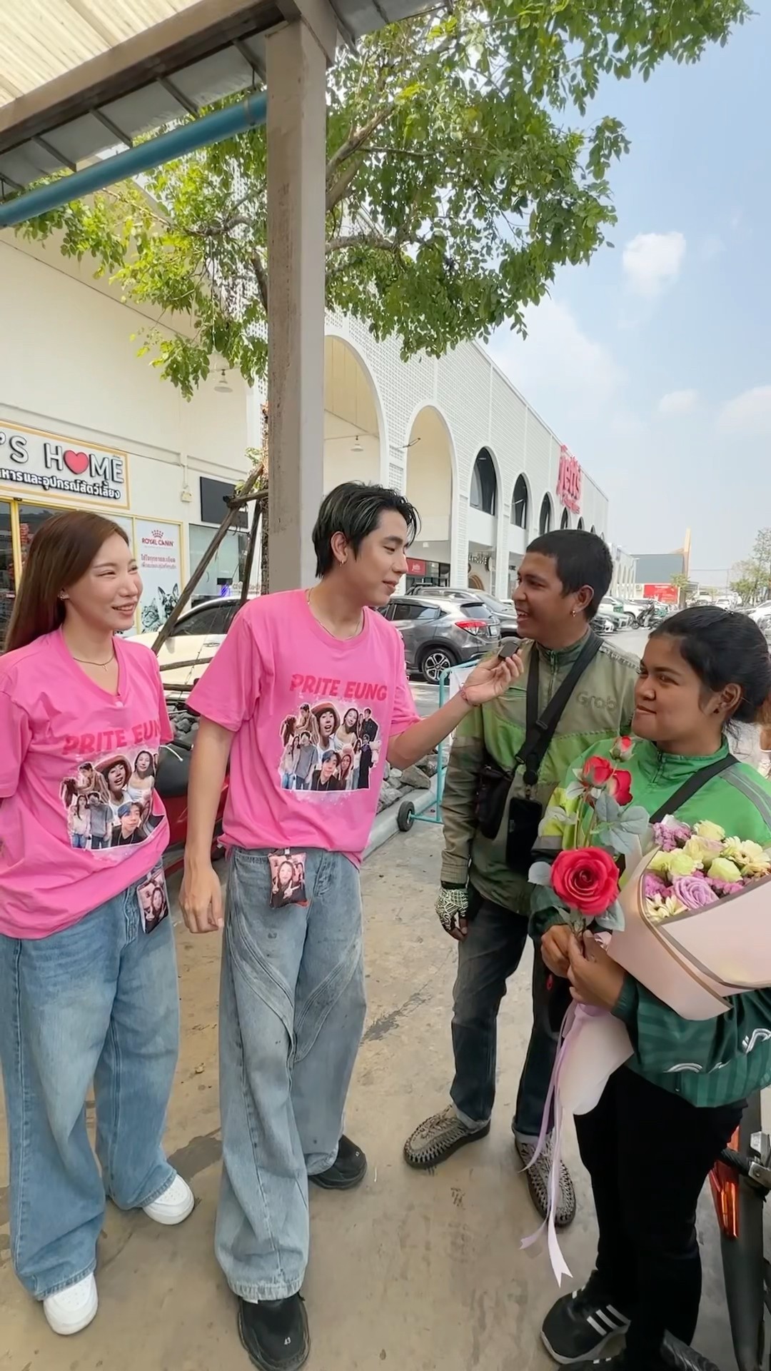 พาพี่ๆ ไปเดทด้วยกันครับ ??‍❤️‍??? #spd #วันแห่งความรัก #valentinesday