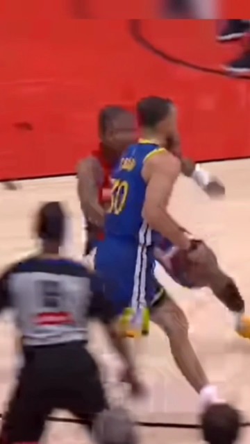 Game 1: Insane shot ni Steph Curry, Rockets vs Warriors - YouTube