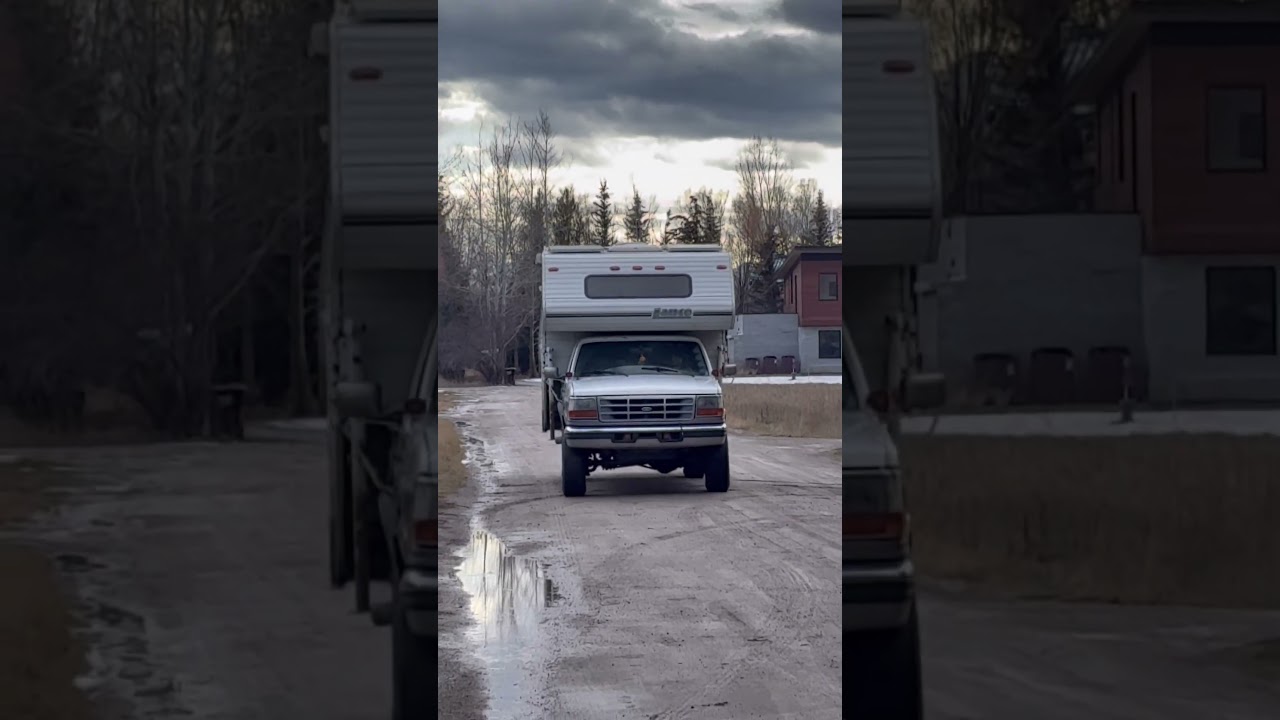 7.3 powerstroke with a camper. Truck house life